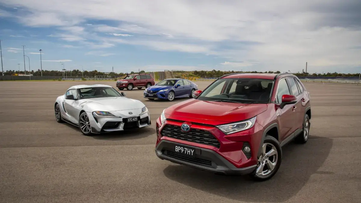 Toyota RAV4 GR SPORT Türkiye'de: Fiyatı ve Özellikleri Açıklandı